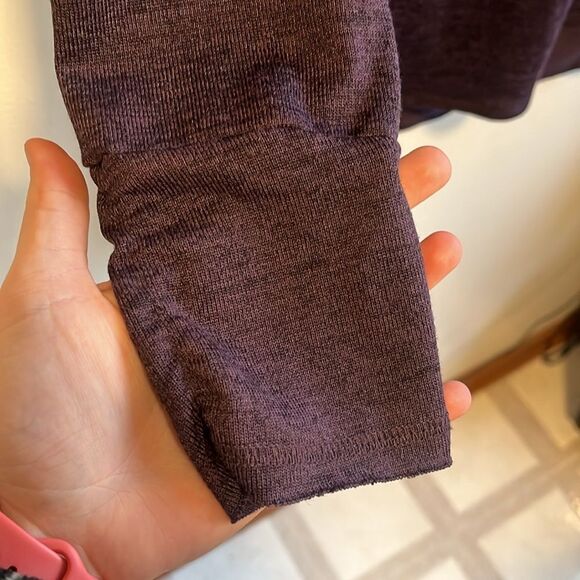 CARVE DESIGNS CHELSEA TOP LONG SLEEVE MEDIUM - Picture 5 of 6